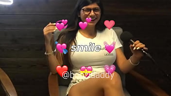 5795 mia khalifa song johnny sins Video